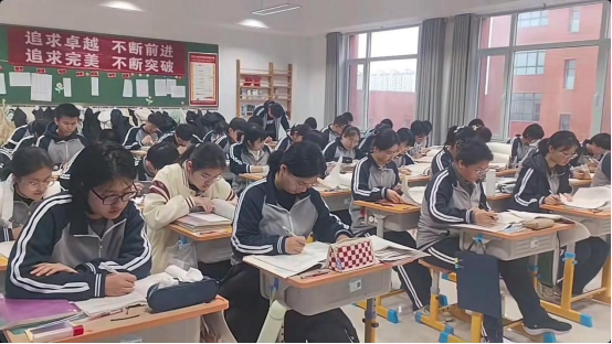 高三成绩提升策略与韩国留学：为孩子的未来开启新篇章